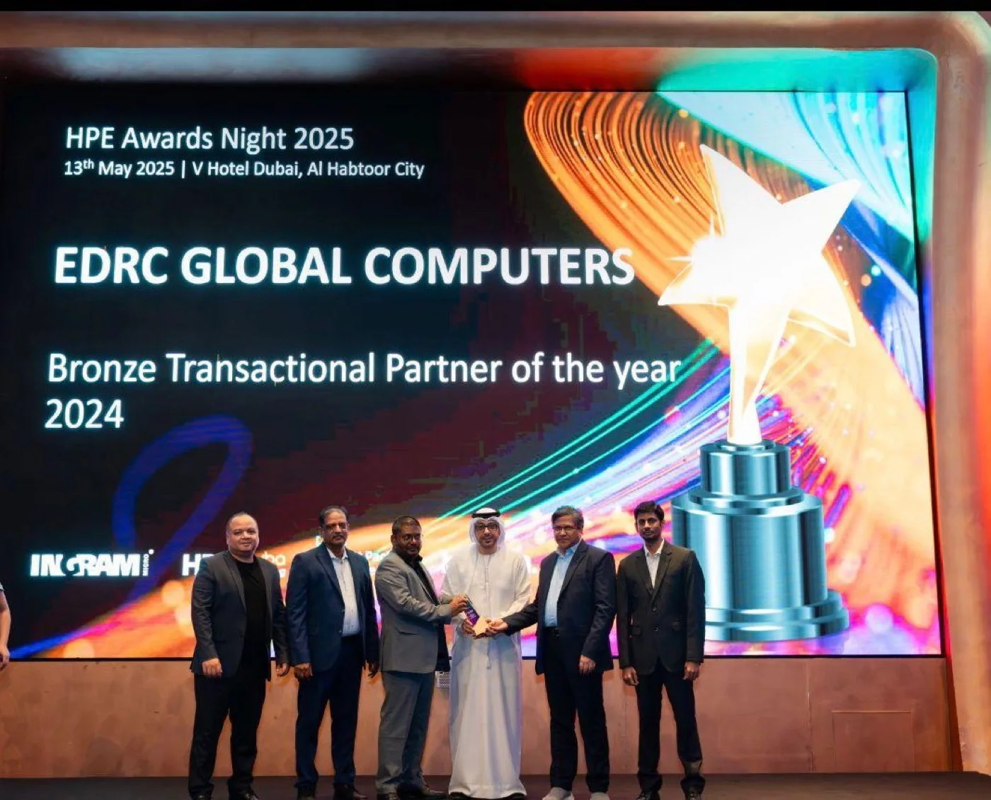 EDRC Global Computers receiving the HPE Bronze Transactional Partner of the Year 2024 award